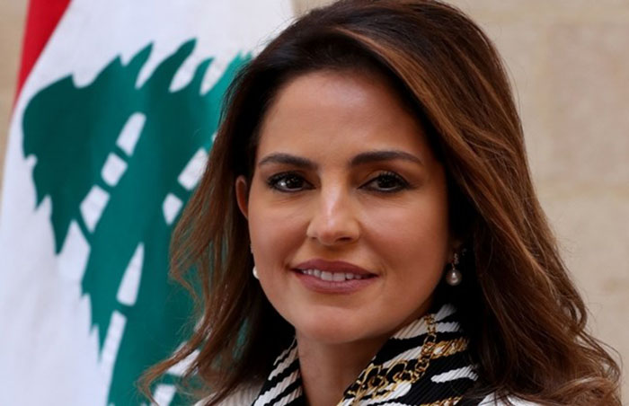 منال عبد الصمد